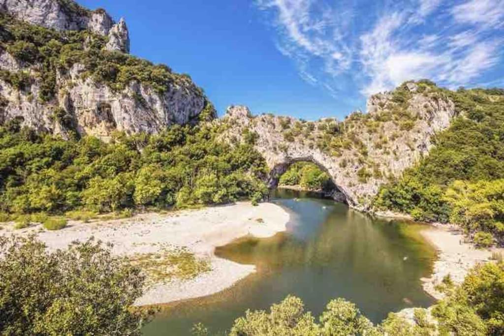 Saint-Martin-dʼArdèche Appartement Neuf Avec Spa מראה חיצוני תמונה