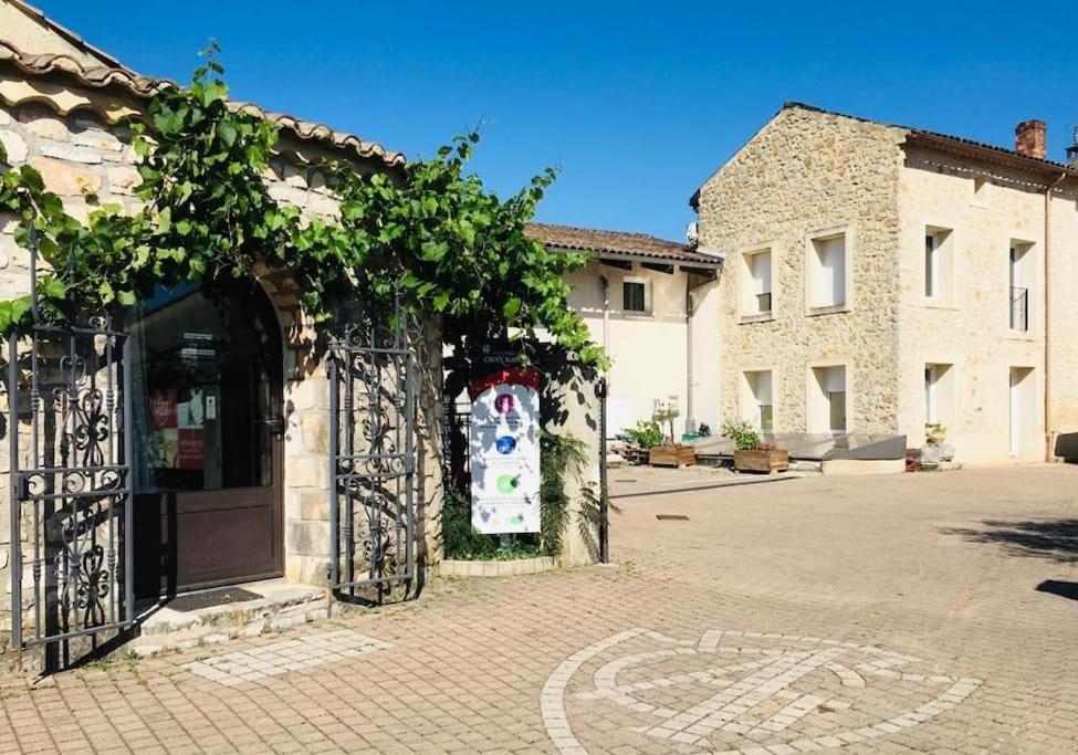 Saint-Martin-dʼArdèche Appartement Neuf Avec Spa מראה חיצוני תמונה